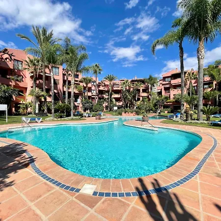 Alicate Beachfront - Eaw Homes Apartment Marbella